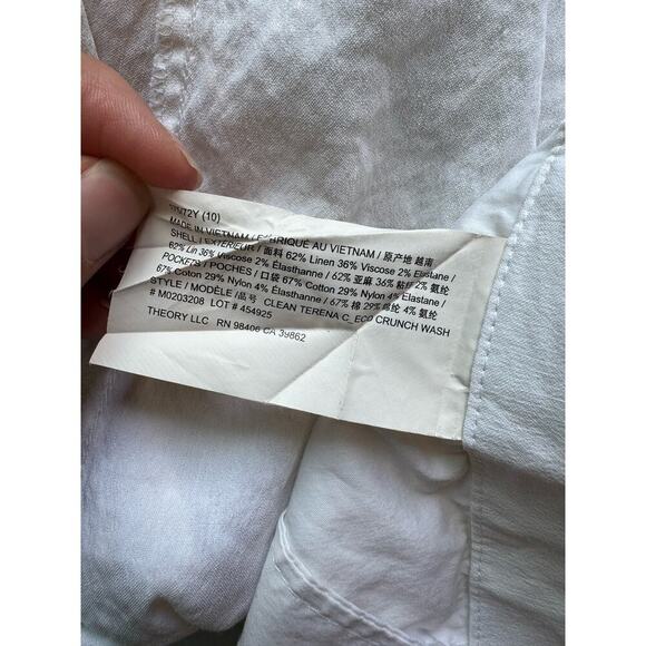 Theory Wide Crop Pant in Good White Linen - Picture 6 of 10